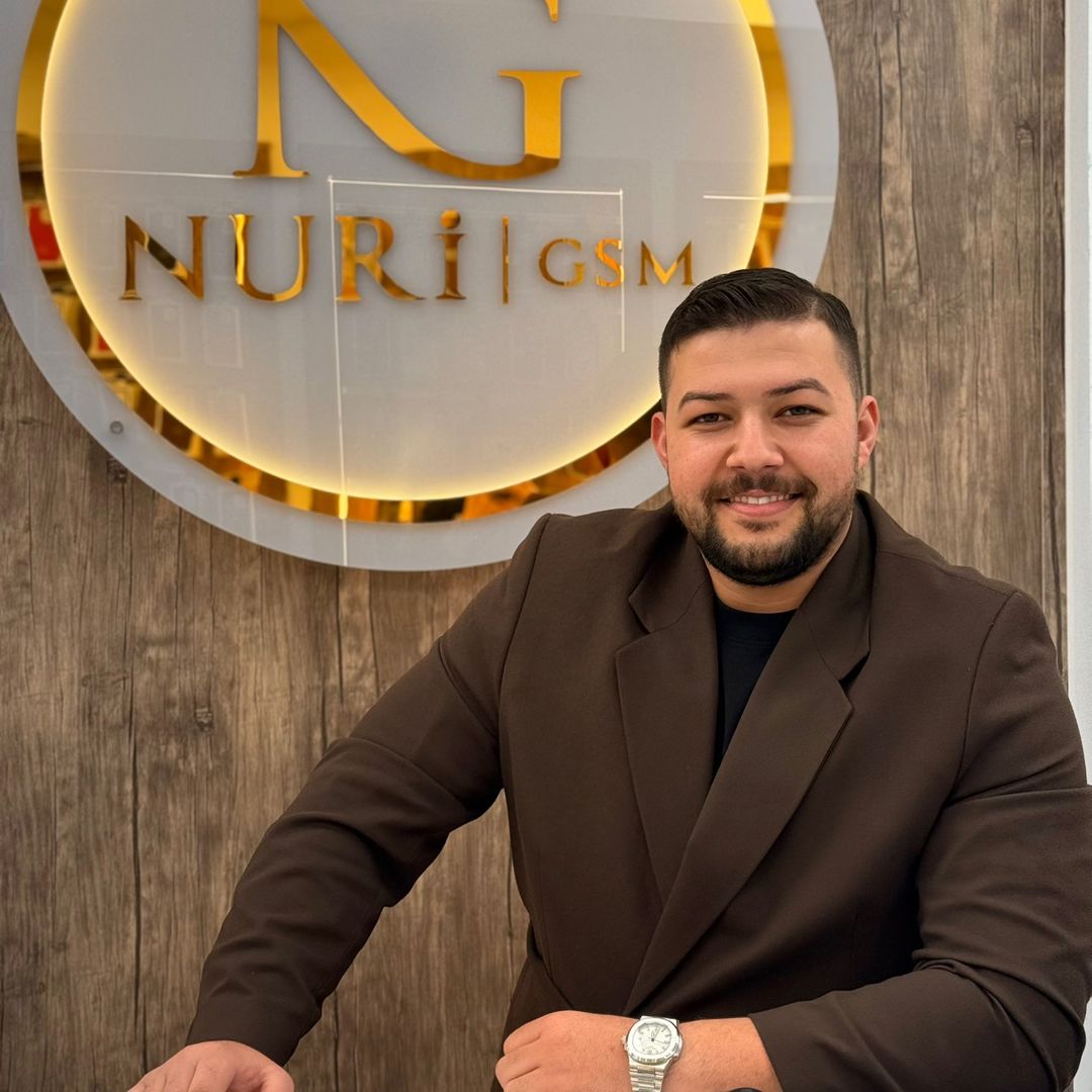 8b9fb0b2630164f10aa11881a9c59dde~tplv tiktokx cropcenter 1080 1080